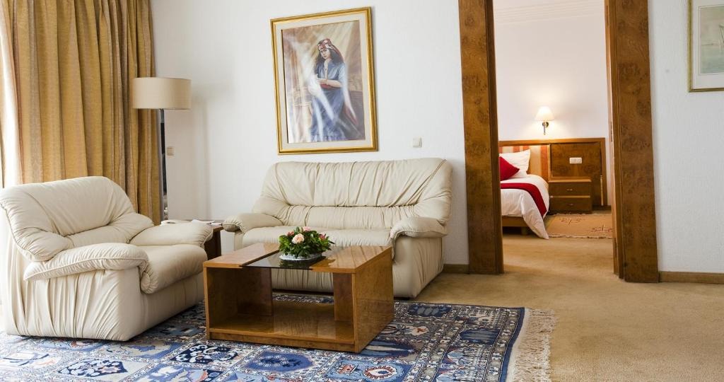 هتل ال مورادی پالاس